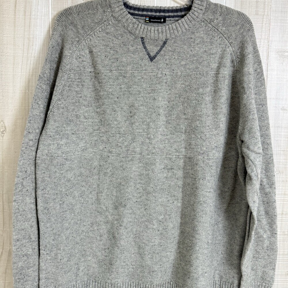 Smartwool‎  Crewneck Sweater Gray Wool Blend Hiking Men’s Sz M/L Outdoor